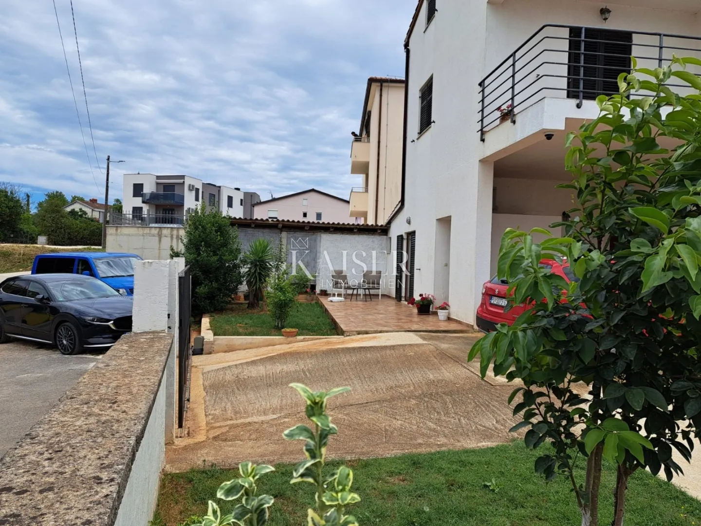 istra, medulin- apartmanska kuća 430m2 samo 200m od mora - slika 32