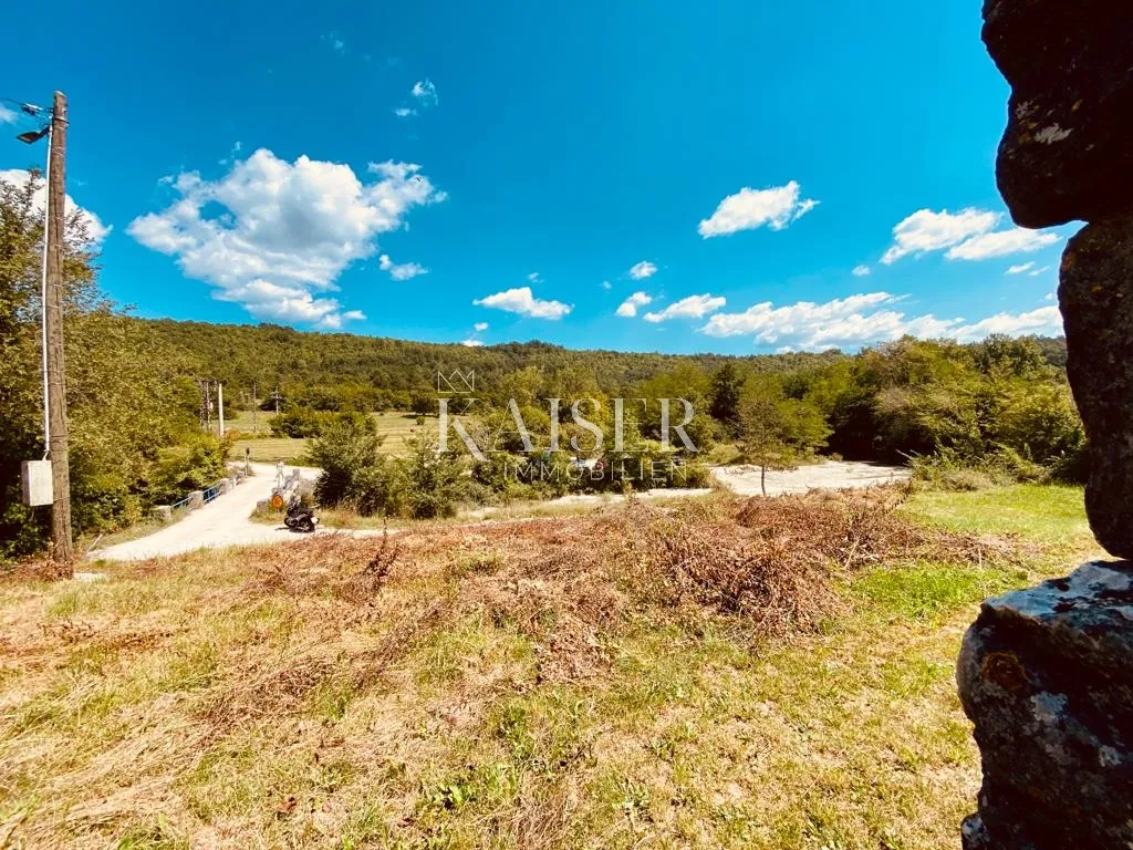 buzet, roč - kamena starina s okućnicom - slika 6