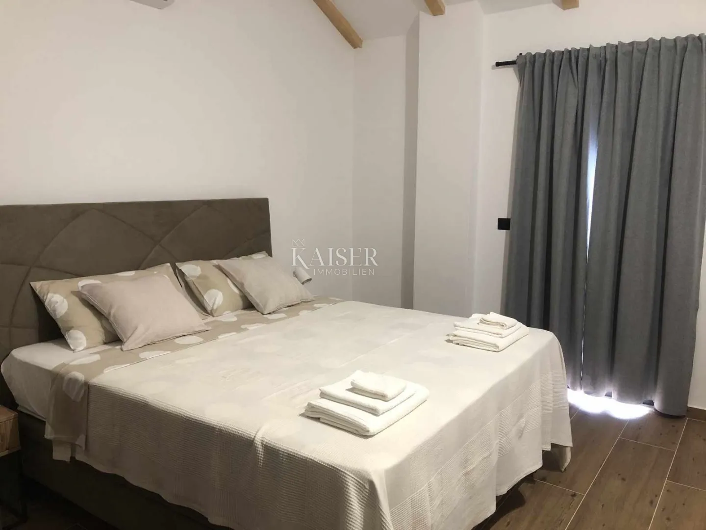 istra - poreč, kamena vila sa bazenom - slika 8