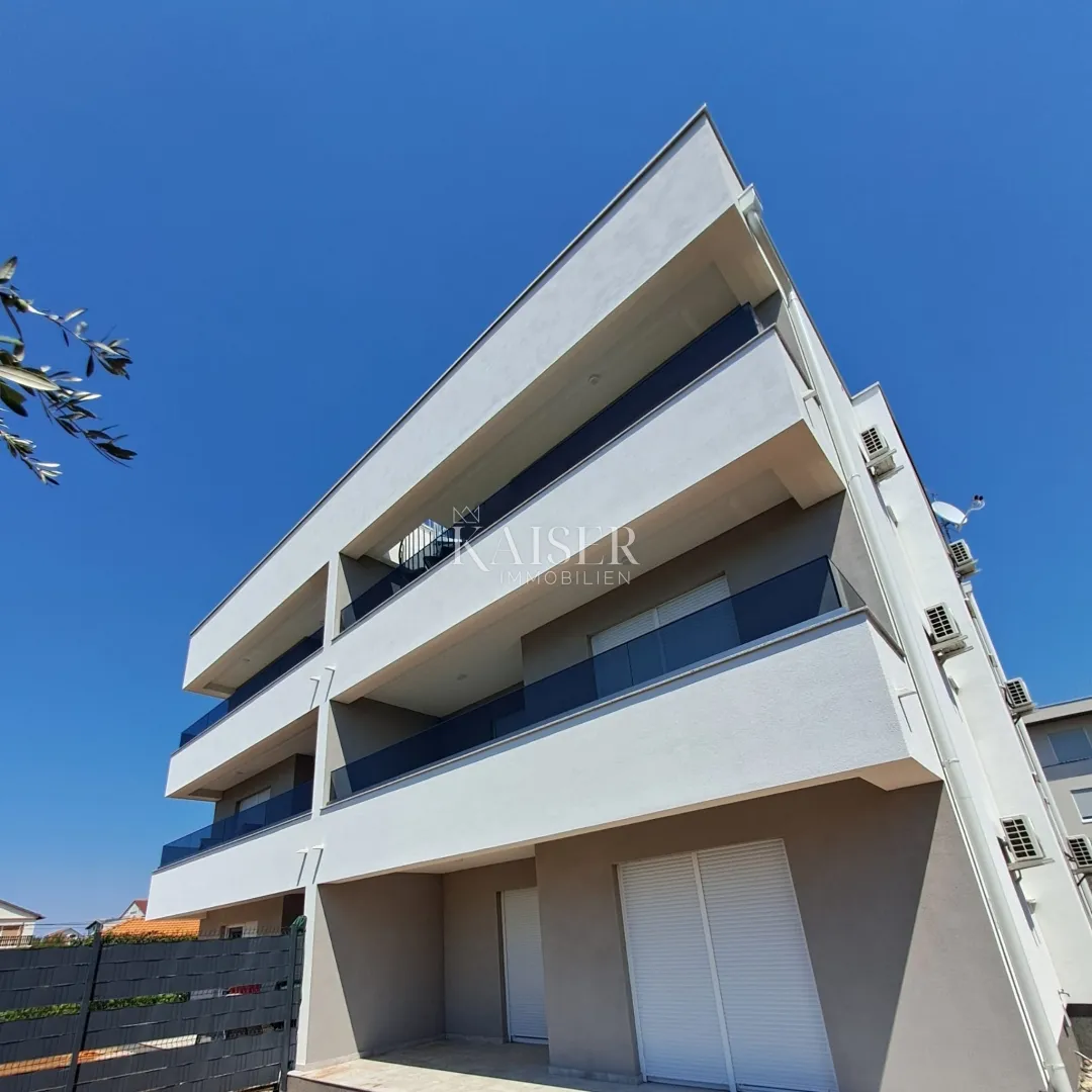 sukošan, zadar-ekskluzivni penthouse s krovnom terasom, 100 m od mora - slika 3