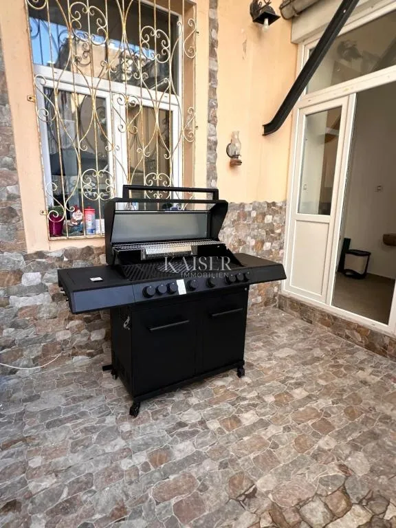 pula, luksuzan stan s terasom u centru – 140 m² u pješačkoj zoni - slika 5