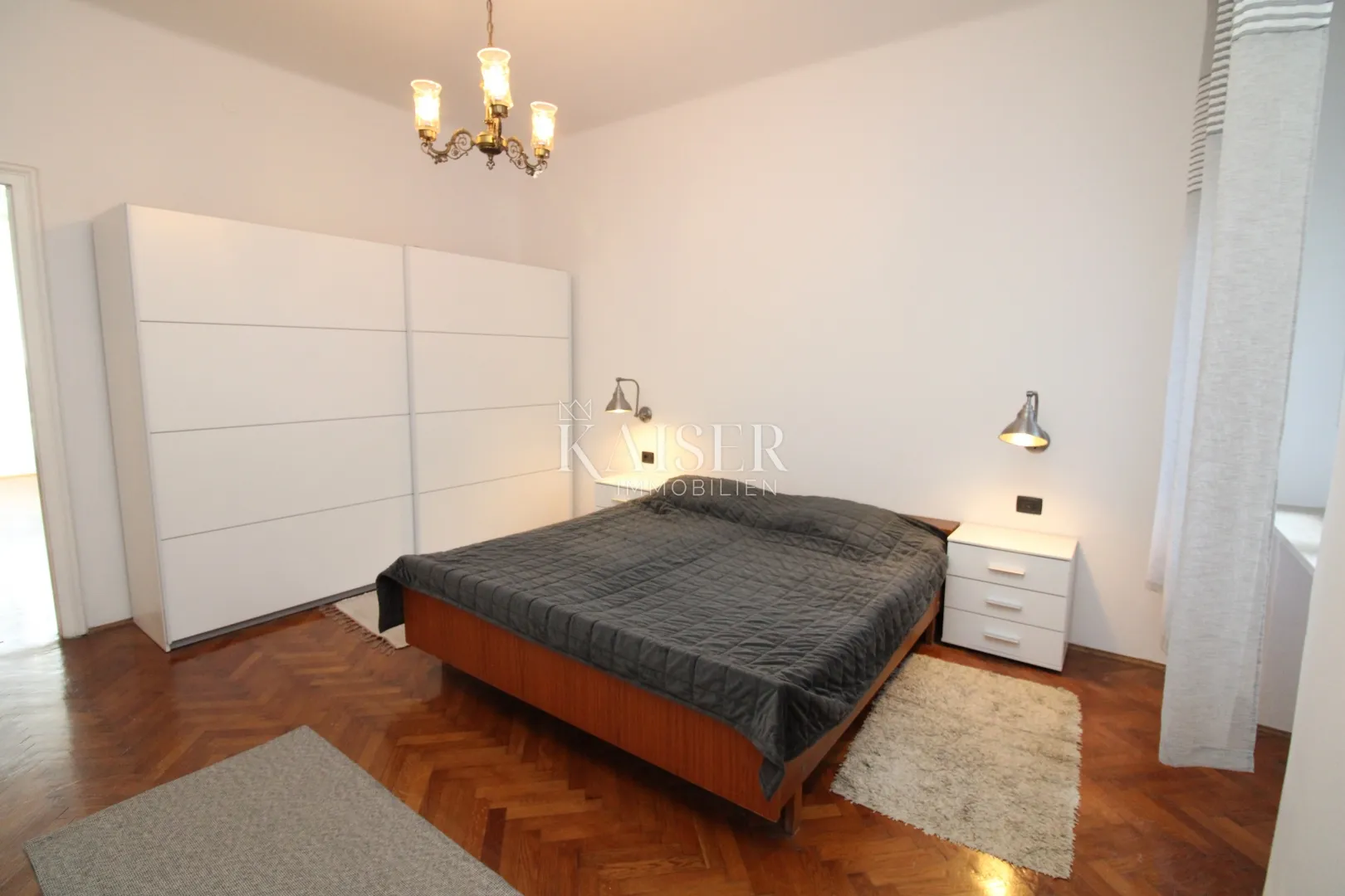 rijeka, centar - prostrani gospodski stan od 116m2 sa tri spavaće sobe - slika 7