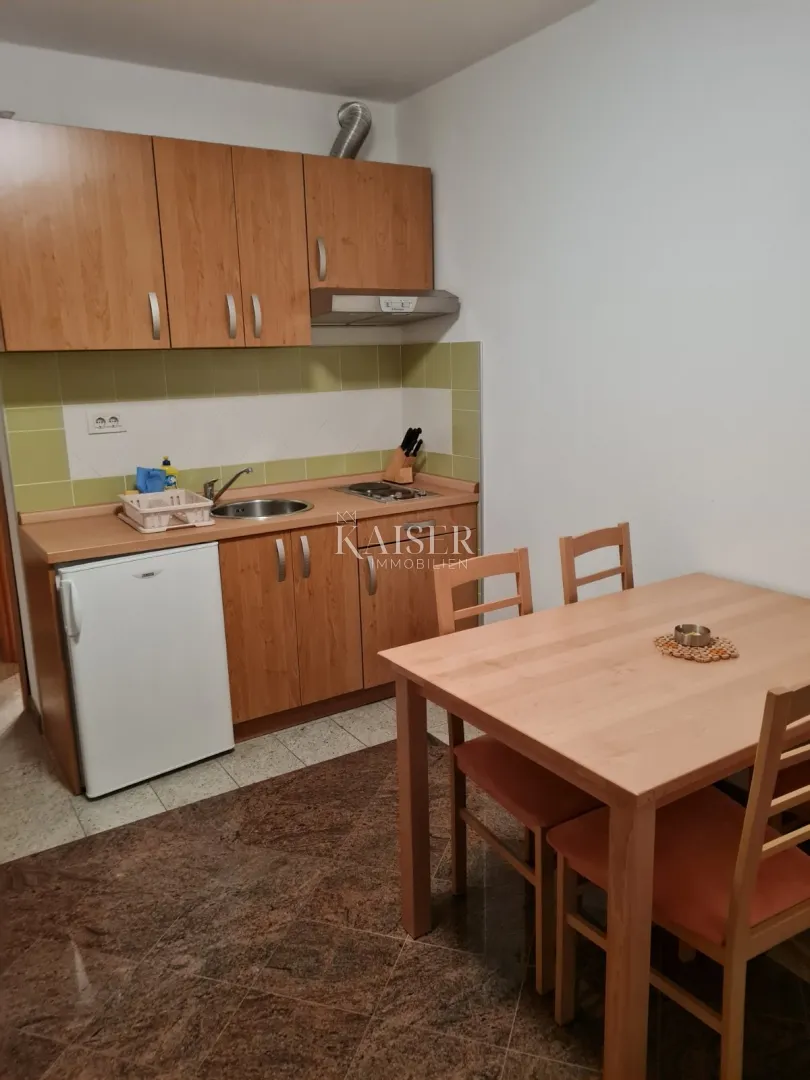 otok cres, cres, kuća sa više apartmana - slika 26