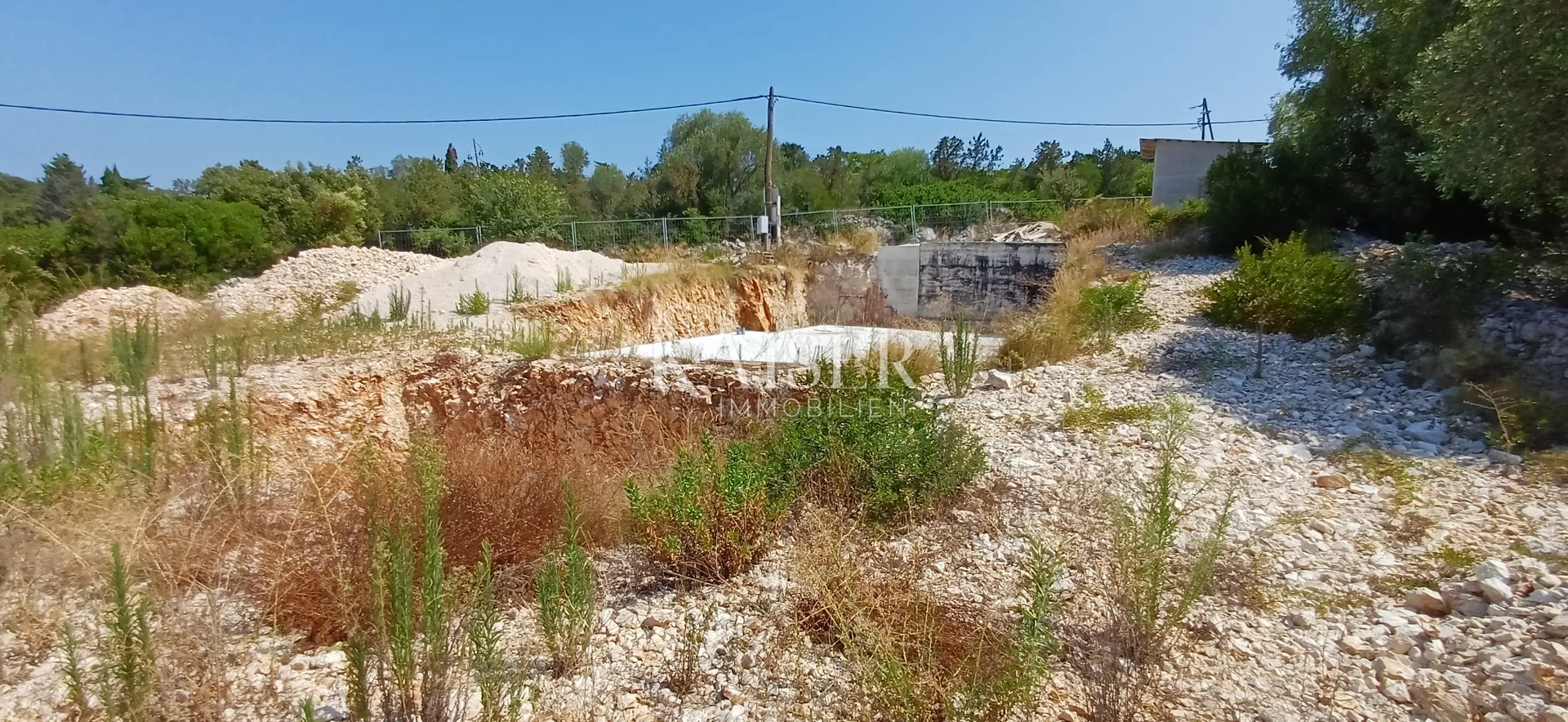 molat – građevinsko zemljište 474 m², 80 m od mora s građevinskom dozvolom - slika 10