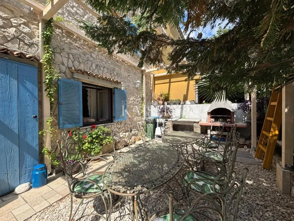 istra, marčana - tradicionalna kamena vila s bazenom - slika 22