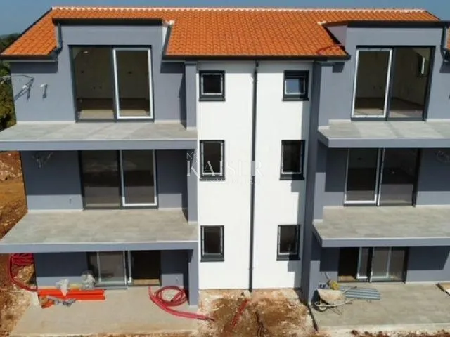 istra, poreč, okolica - stan 64m2, 2 spavaće soba - slika 5