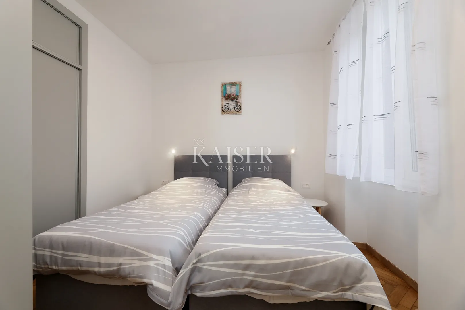mošćenička draga, centar, stan i red do mora, dvije etaže, balkon - slika 12