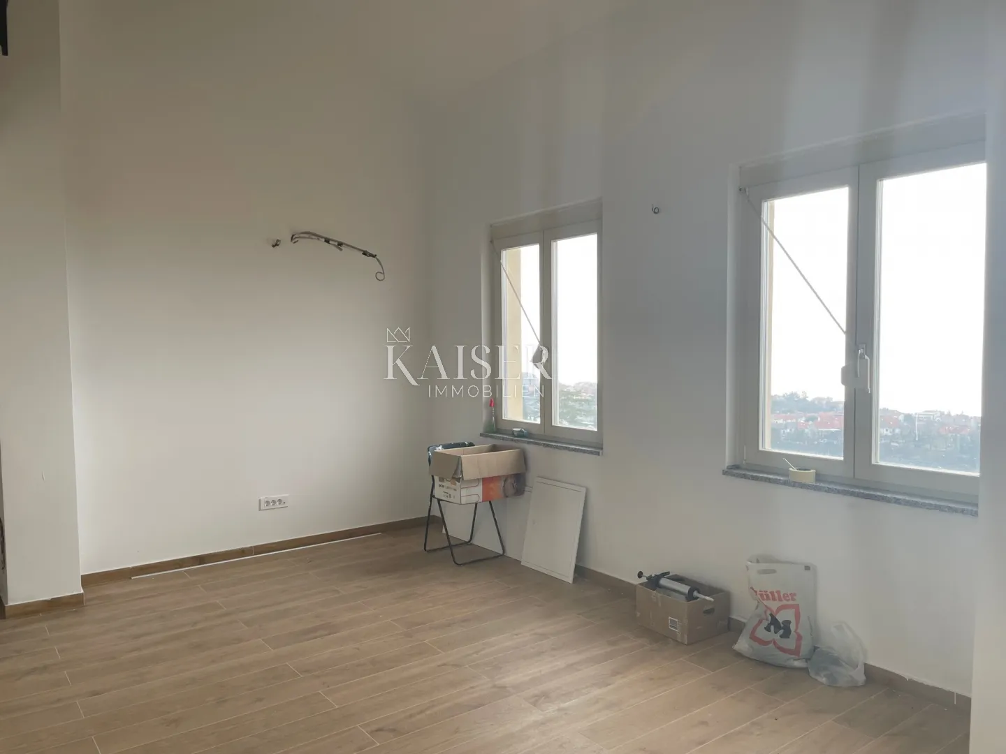 kastav- stan s predivnim pogledom na cijeli kvarner - slika 6