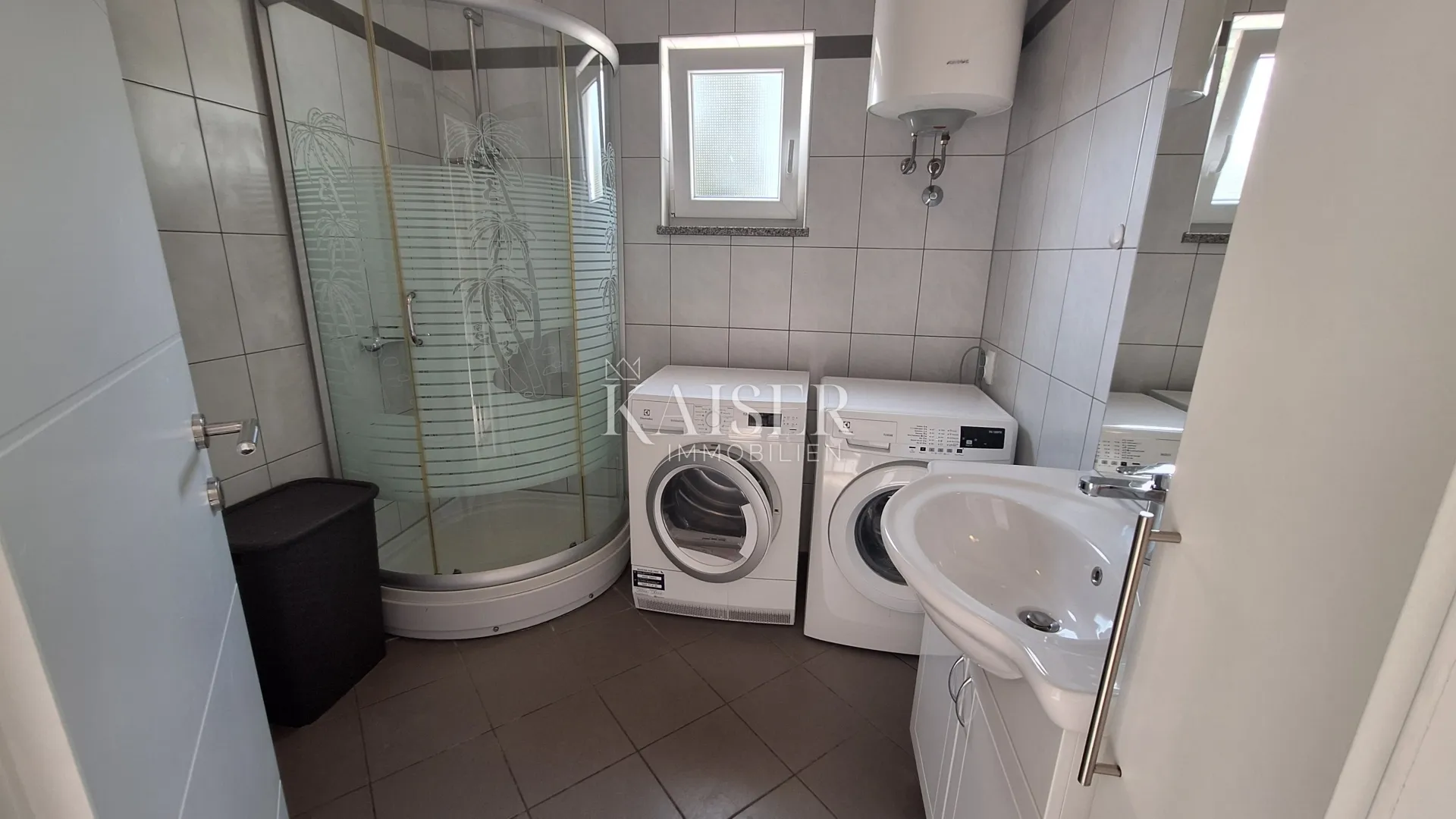 matulji, jušići, kuća 140 m2 za najam,s bazenom i zatvorenim prostorom za opuštanje - slika 14