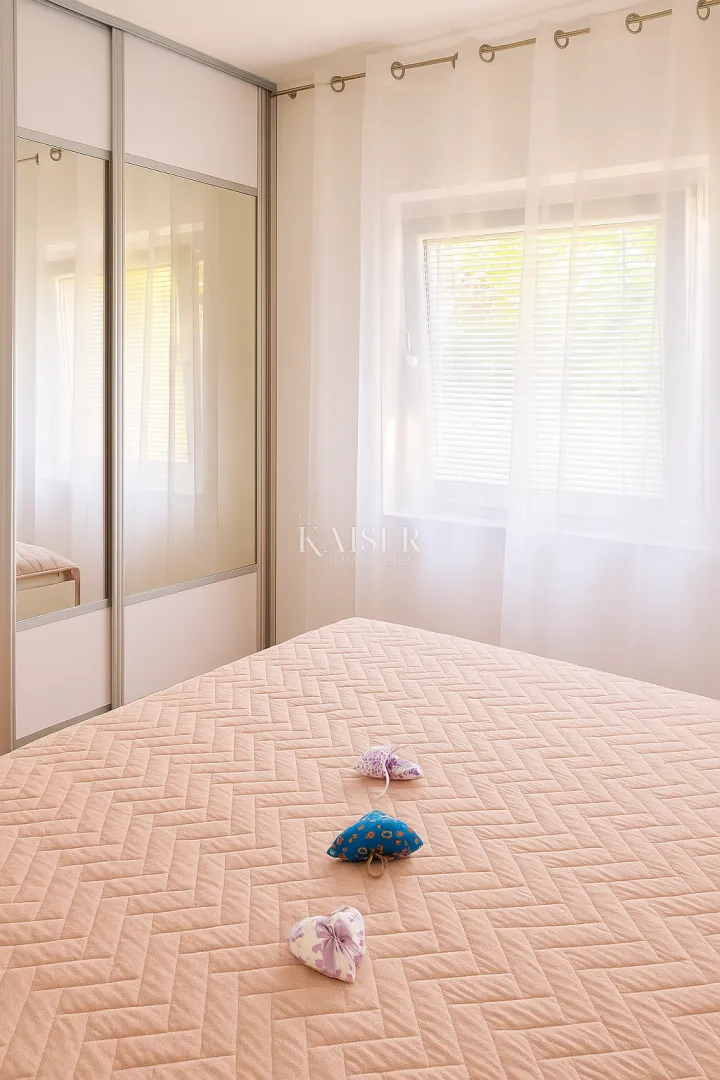 zadar – petrčane – kuća s 2 apartmana i pogledom na more - slika 9