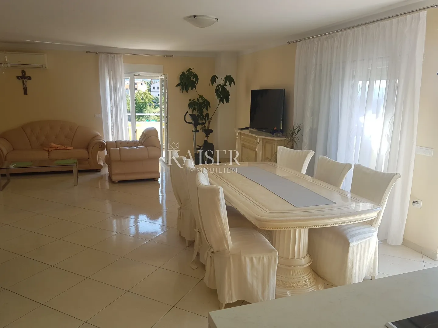 matulji - kuća s apartmanima - slika 5