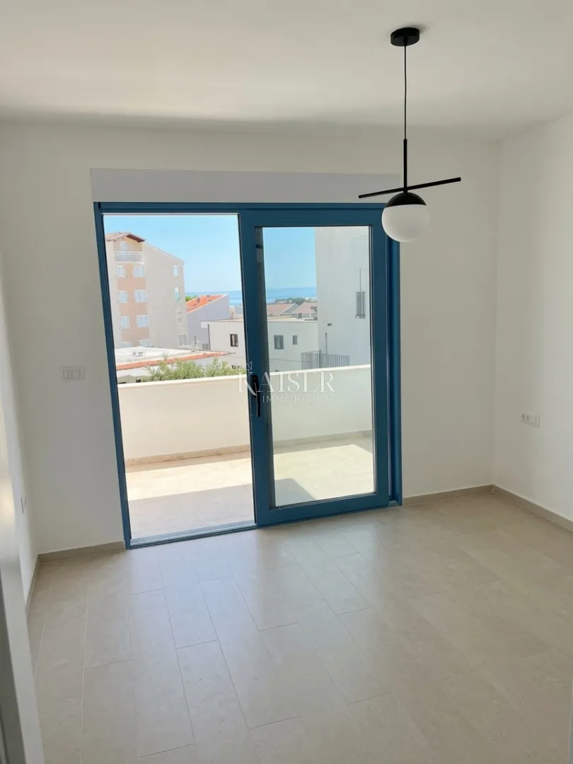 makarska - baška voda, penthouse s pogledom na more - slika 14