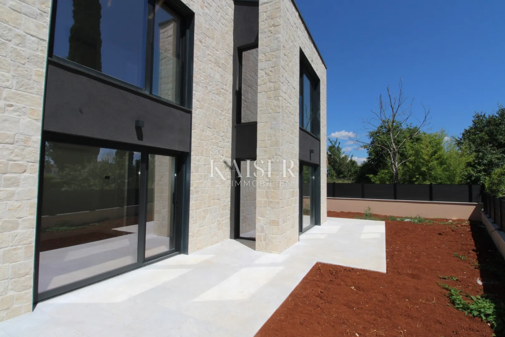 istra, poreč- luksuzna vila 210m2 s bazenom i jacuzziem u prirodi - slika 15