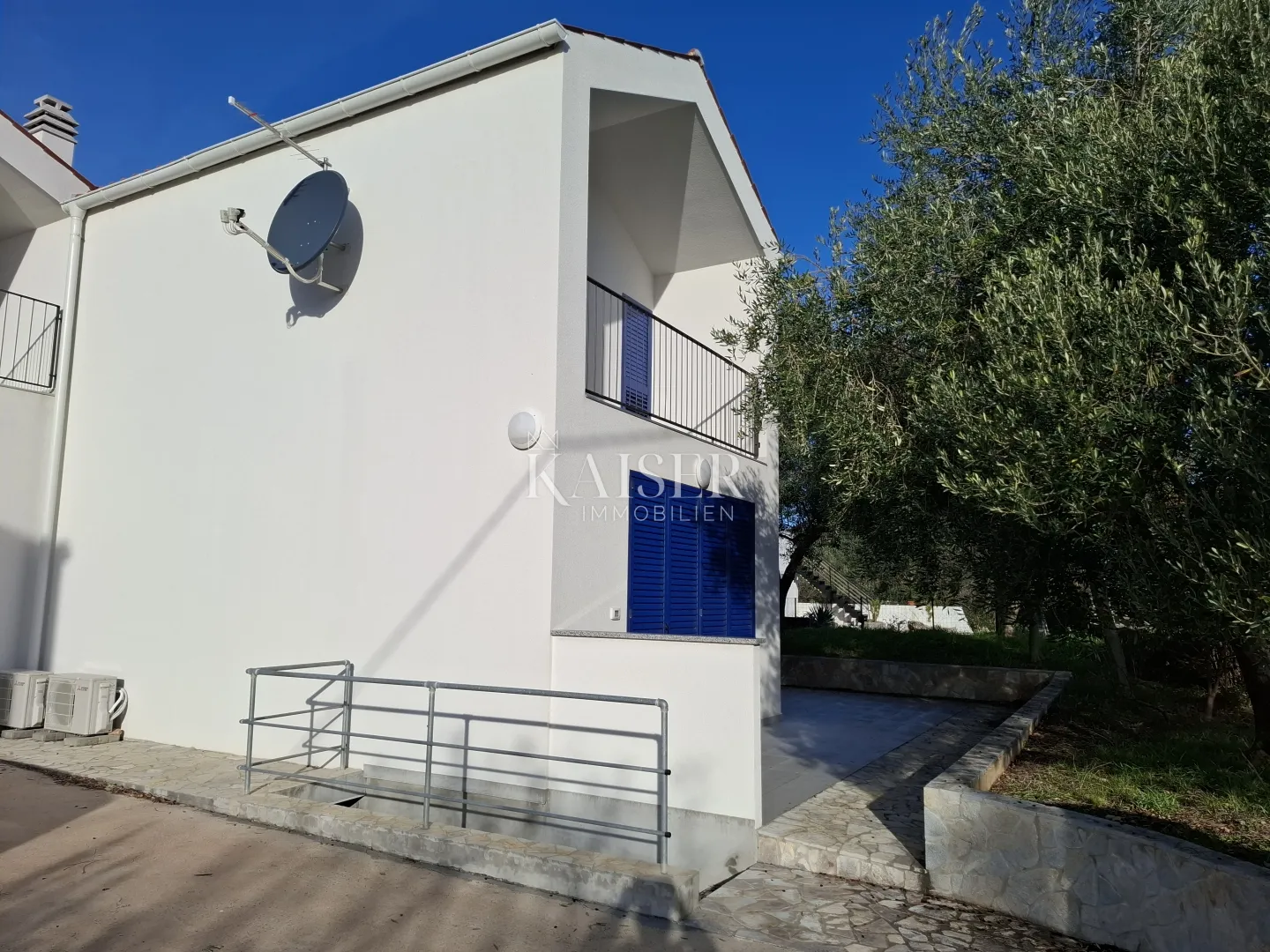 otok lošinj, nerezine, dvoetažni stan s pogledom na more - slika 2