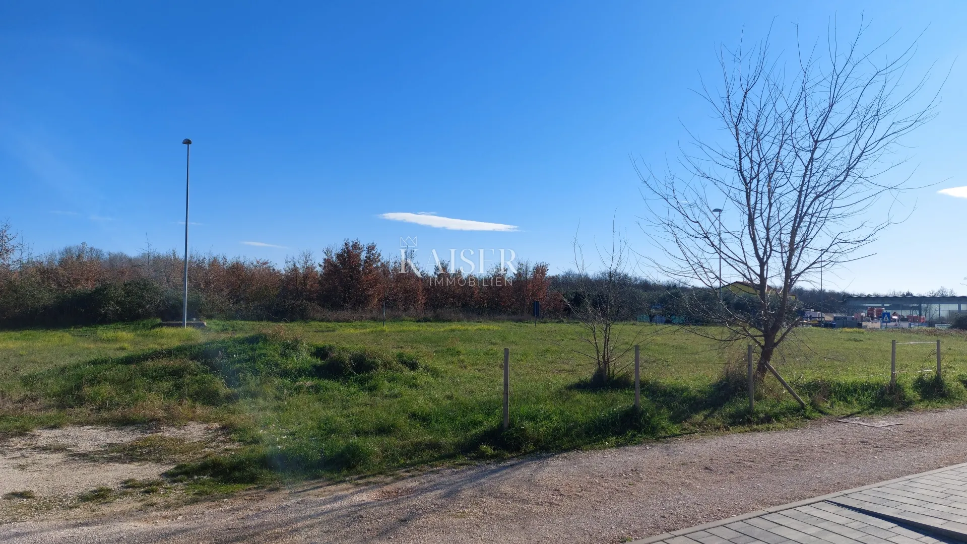 istra, novigrad - građevinsko zemljište 1.860 m2 - slika 2
