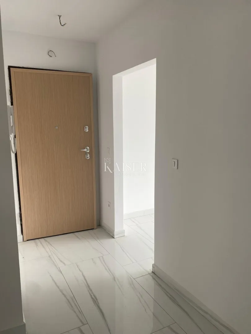 istra, buje, stan 2s+db s velikom terasom - slika 3
