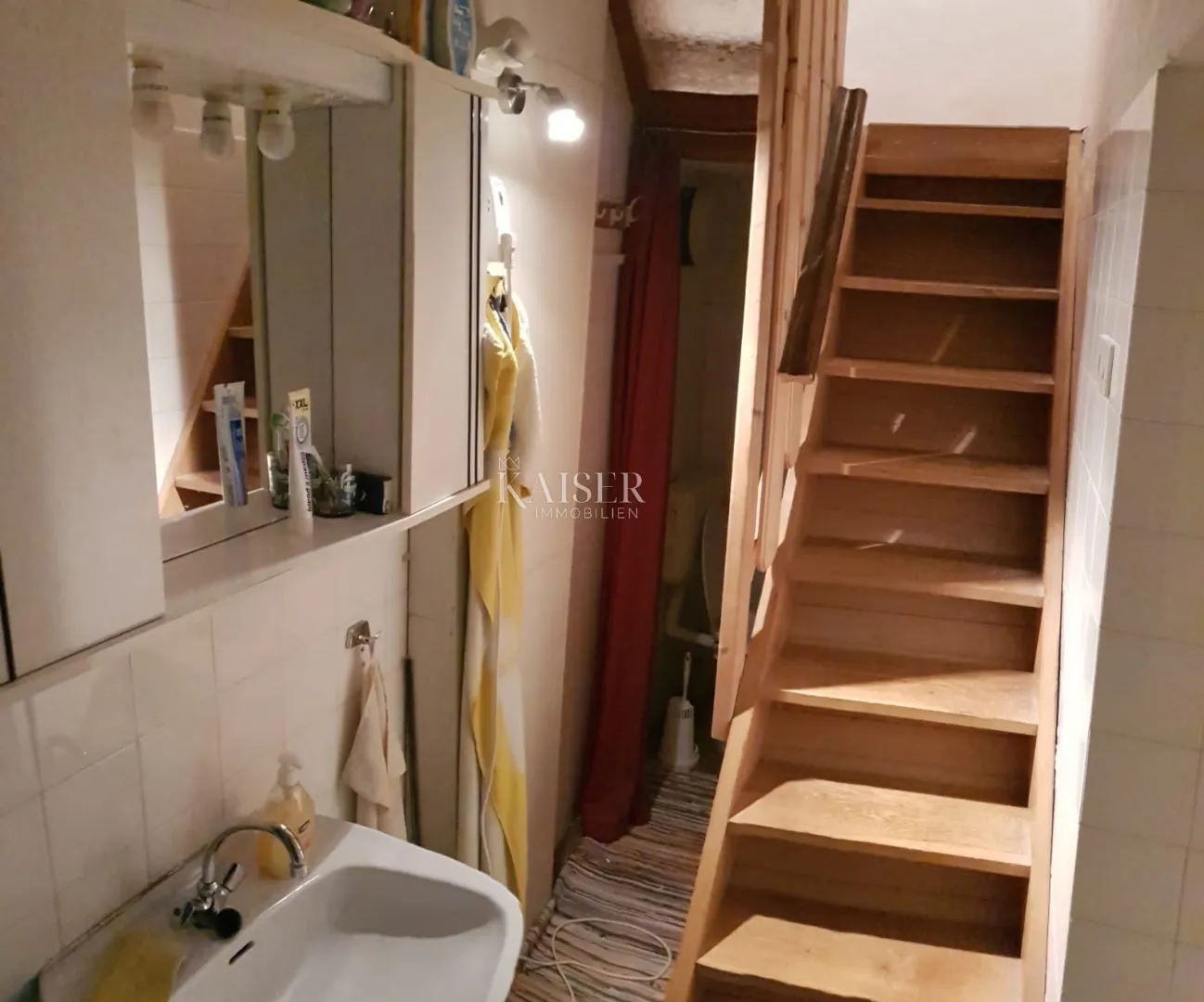 krk, povijesna jezga- kuća u nizu 70m2 s pogledom na more - slika 10