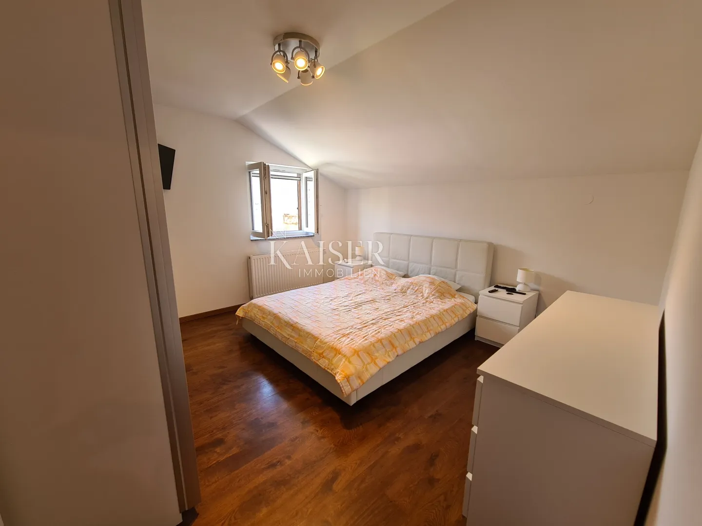 bribir - prekrasna renovirana kuća sa bazenom i garažom - slika 24