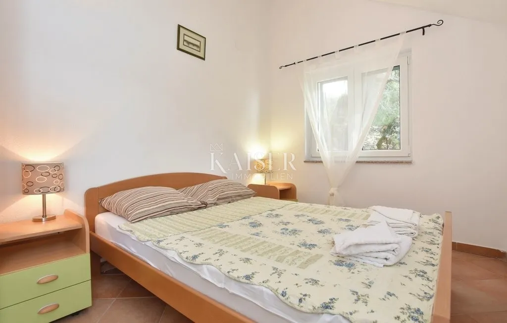 otok hvar - kuća prvi red do mora - slika 9