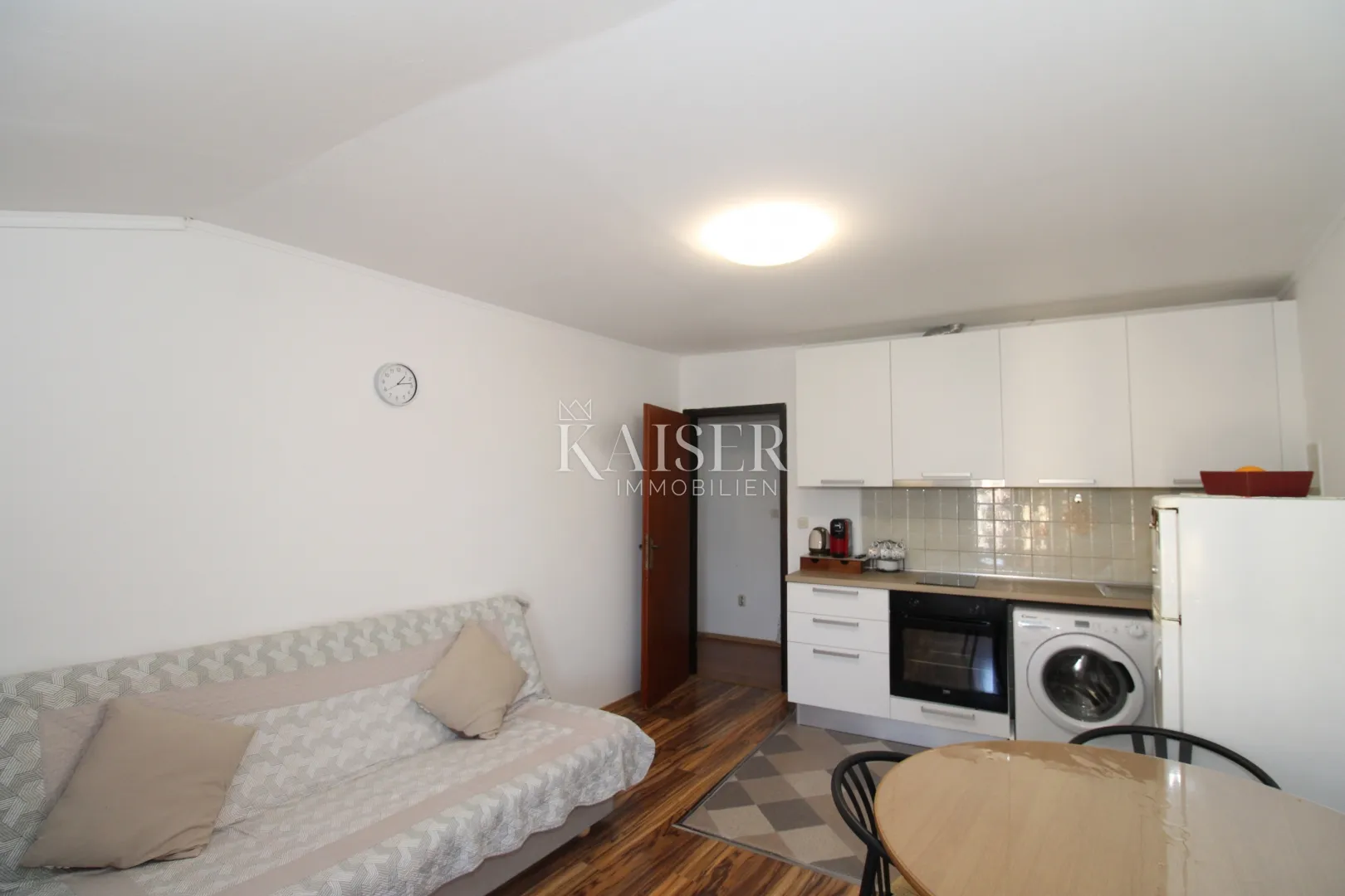 istra, rovinj- dvosoban stan 72m2 na odličnoj lokaciji s pogledom na more - slika 16