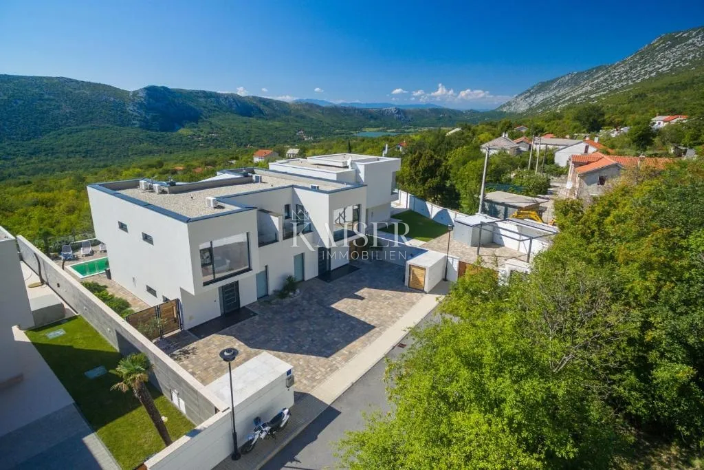 crikvenica, grižane- predivna urbana vila u crikveničkom zaleđu - slika 9