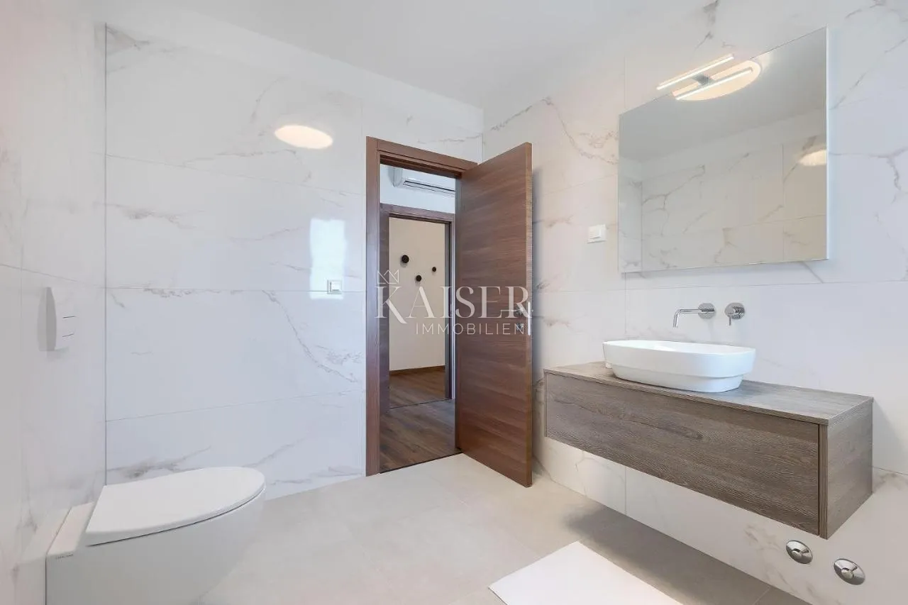 istra, svetvinčenat, moderna elegantna vila s bazenom - slika 22