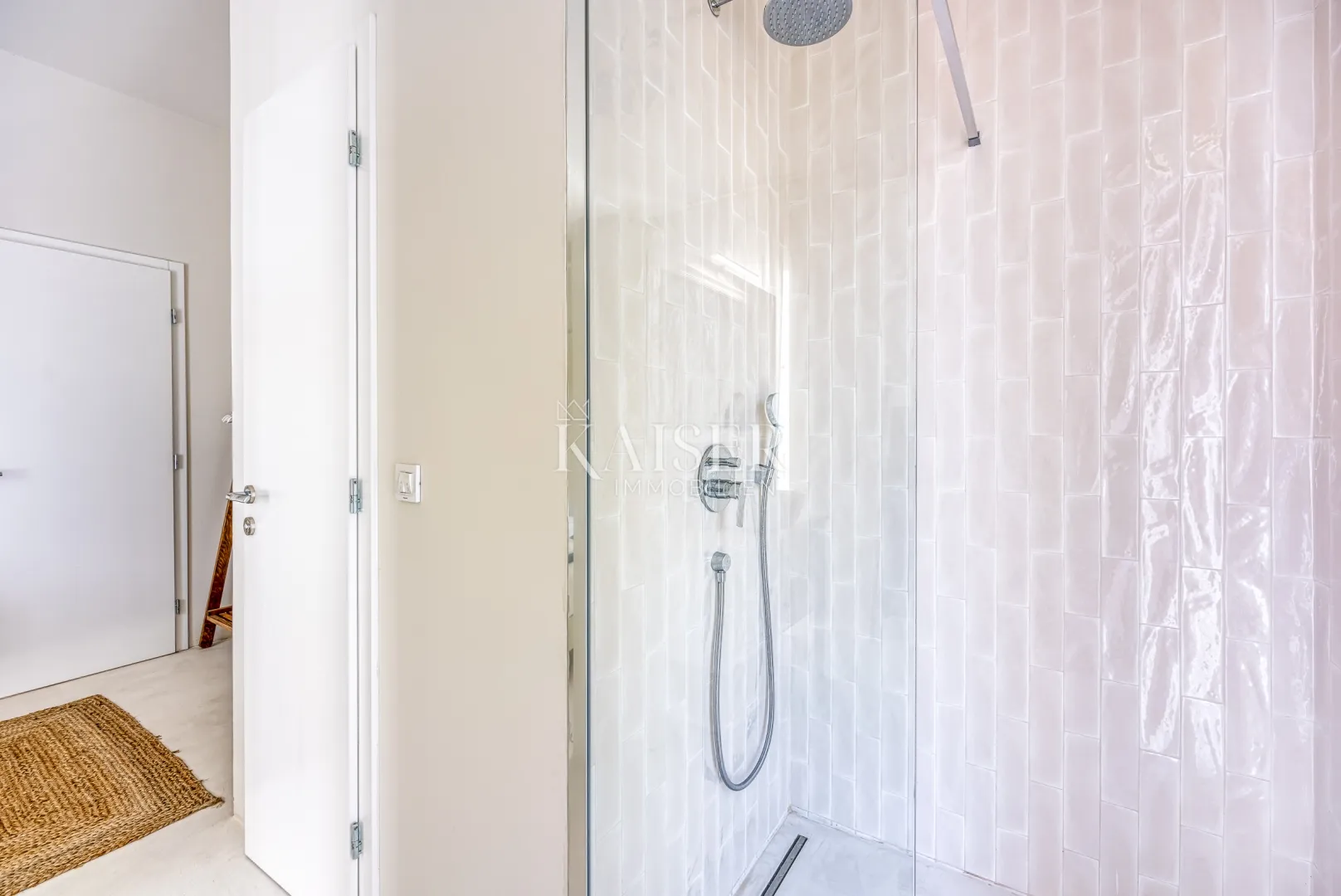 otok krk, okolica krka - predivna vila s pogledom na more, 110 m2 - slika 32