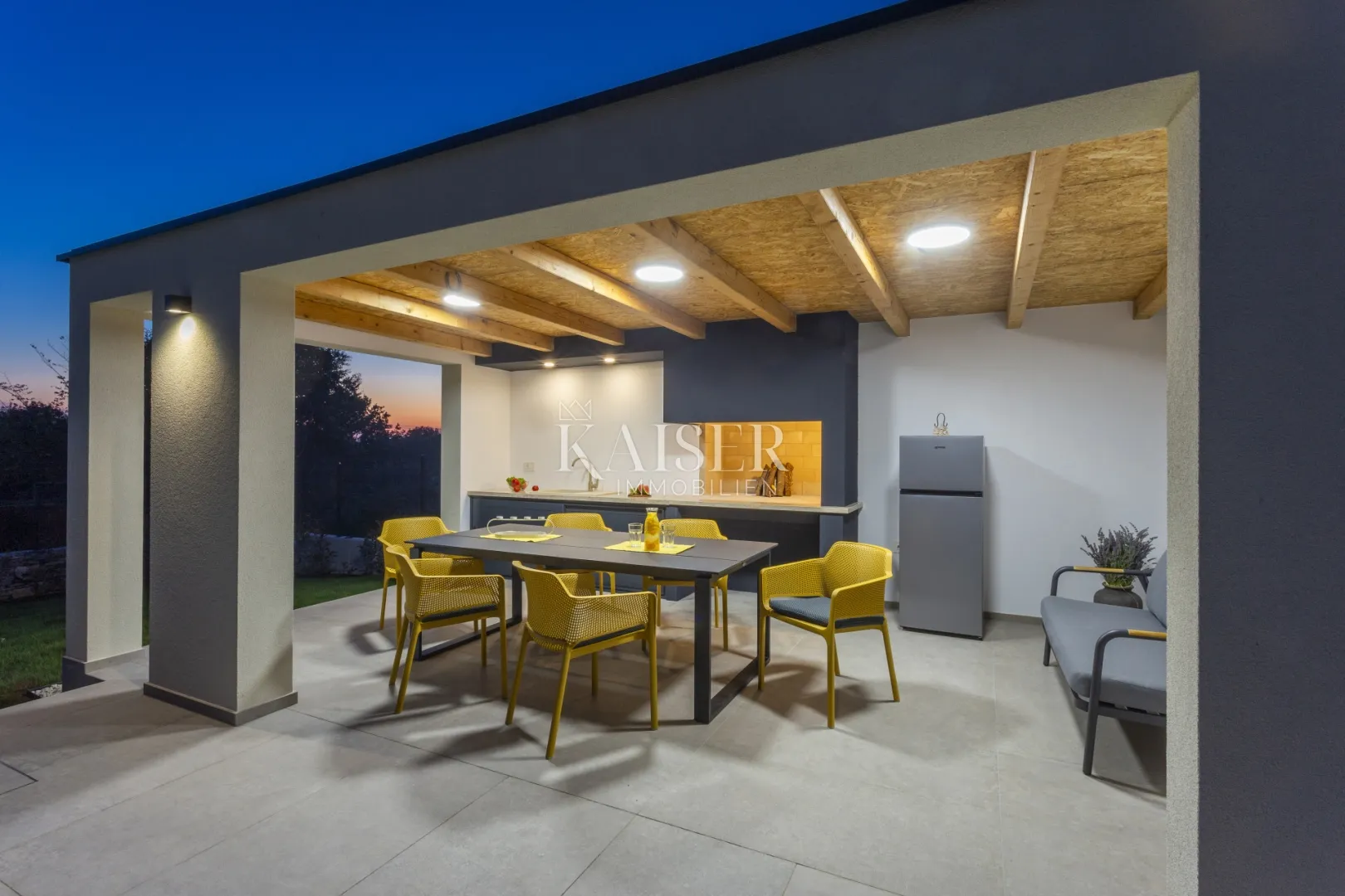 istra, svetvinčenat - moderna vila s bazenom - slika 18