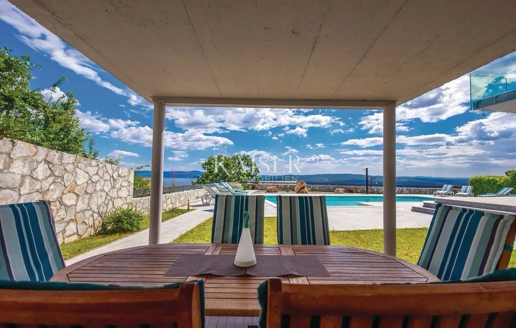 crikvenica - vila sa pet soba i panoramskim pogledom na more - slika 33