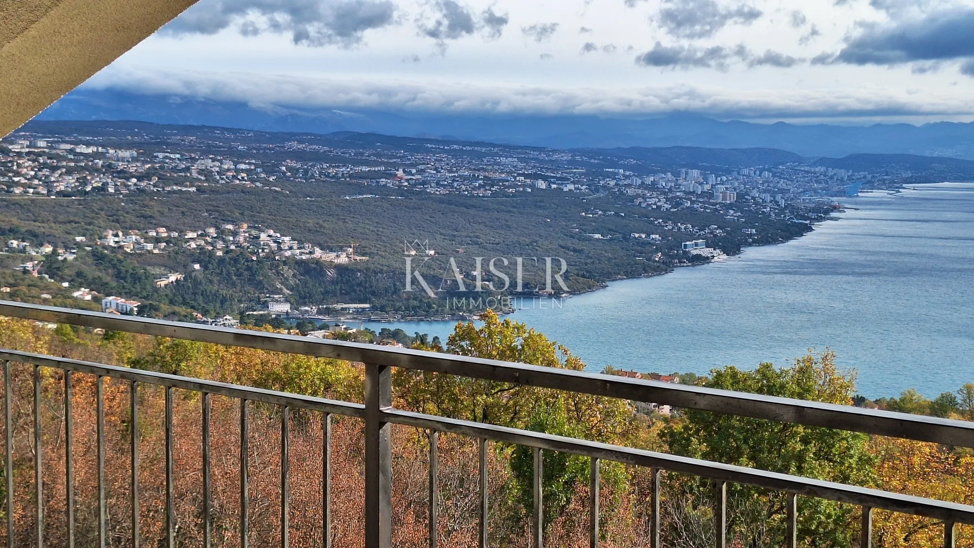 opatija, bregi, samostojeća kuća na 3 etaže iznad opatije, pogled na more, 800 m2 okućnice - slika 4
