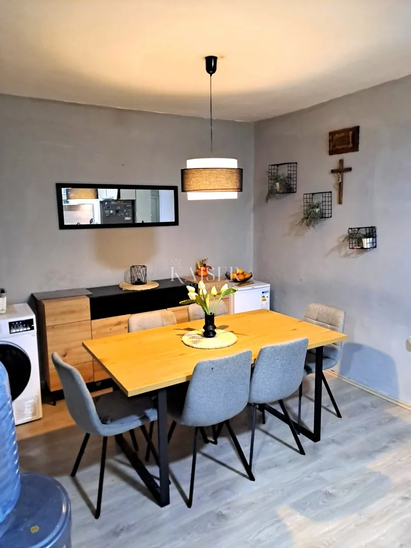 Zadar – Vrsi kuća 225 m2 3 jedinice investicija