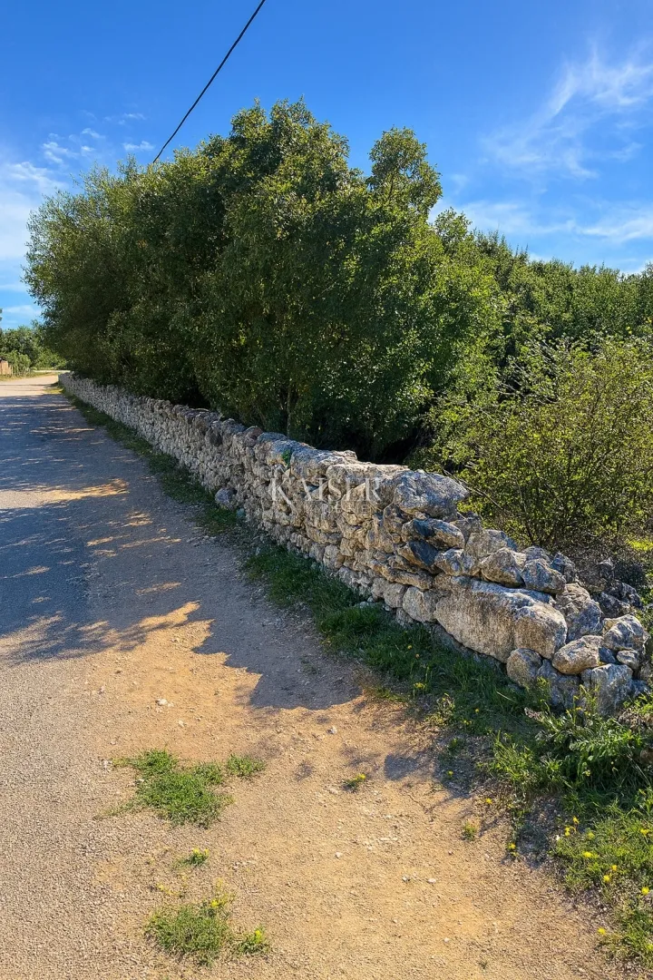 šibenik – dubrava | građevinsko zemljište 1819 m² s potencijalom za vilu ili investiciju - slika 3
