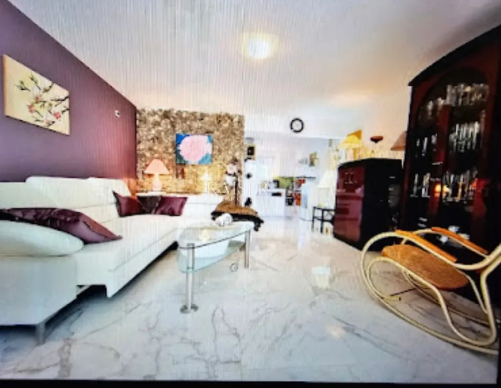 zadar, okolica - luksuzna vila sa uhodanim poslovanjem - slika 24