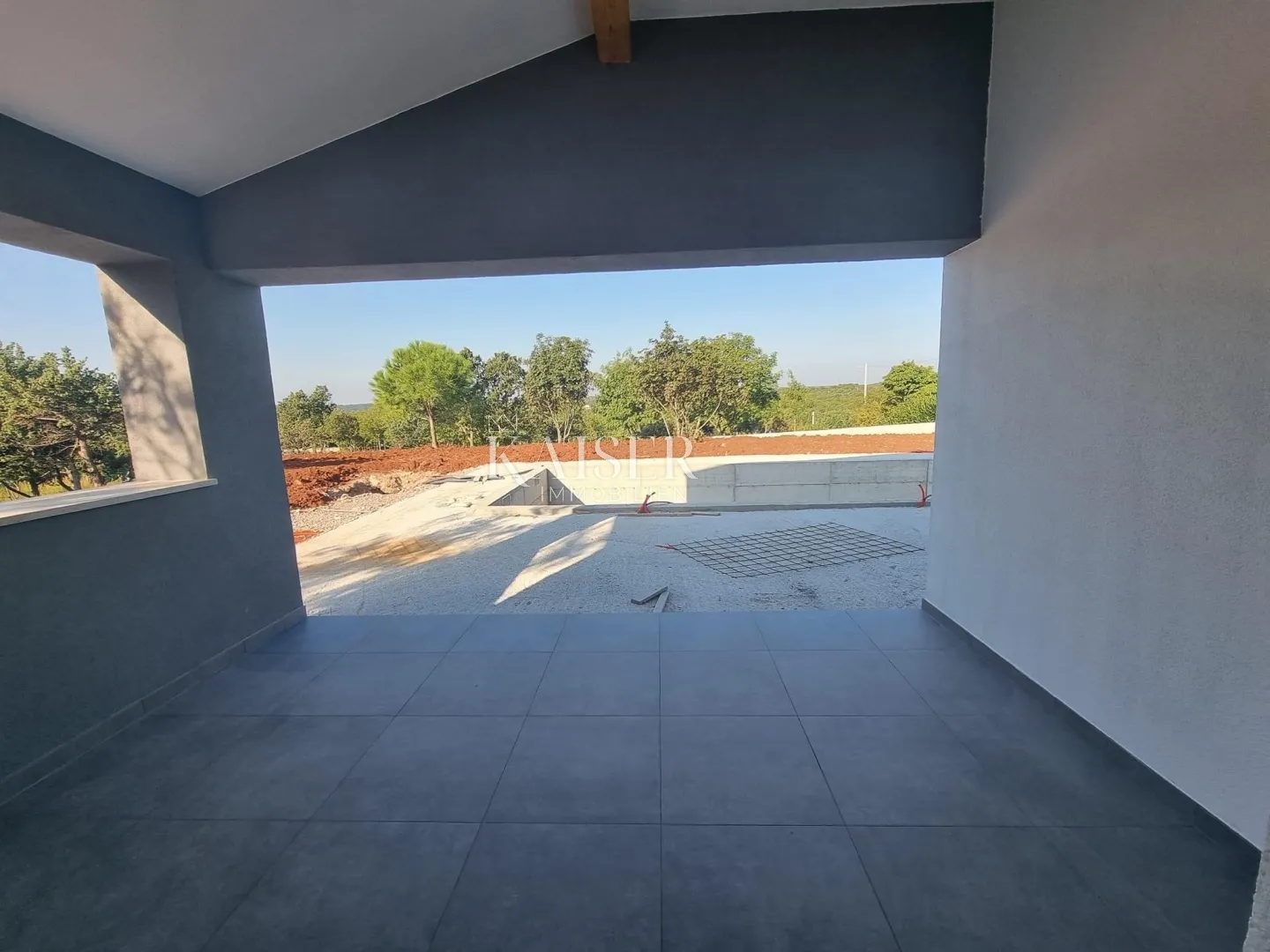 barban - kuća s bazenom 160 m2 i okućnicom 1100 m2 - slika 10