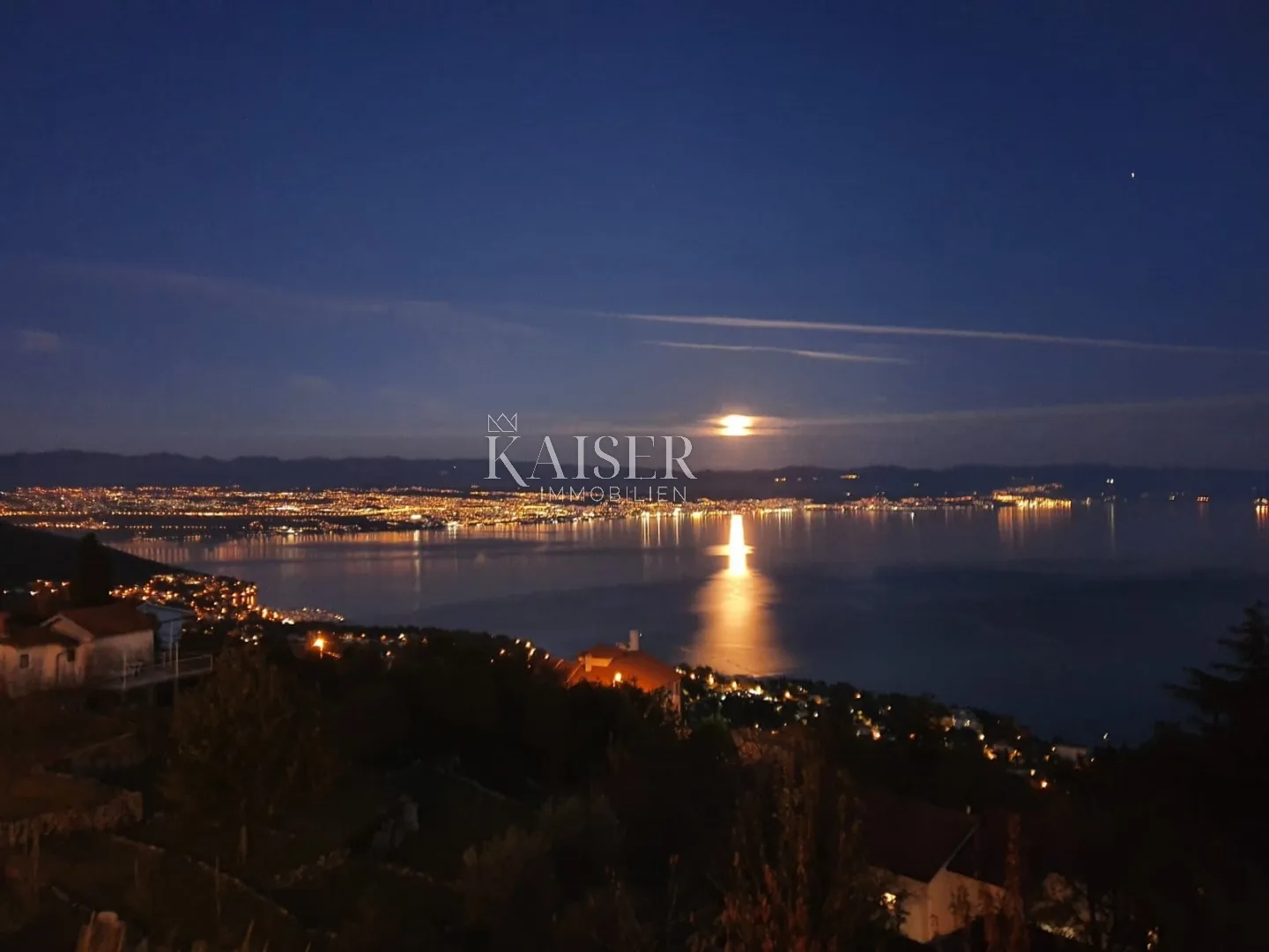 opatija, lovran - kuća sa pogledom na more, sa tri stana 300 m2 - slika 4