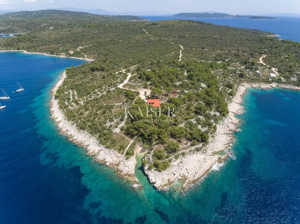 split, drvenik - luksuzna kamena vila, 8700 m2, prvi red do mora - slika 19