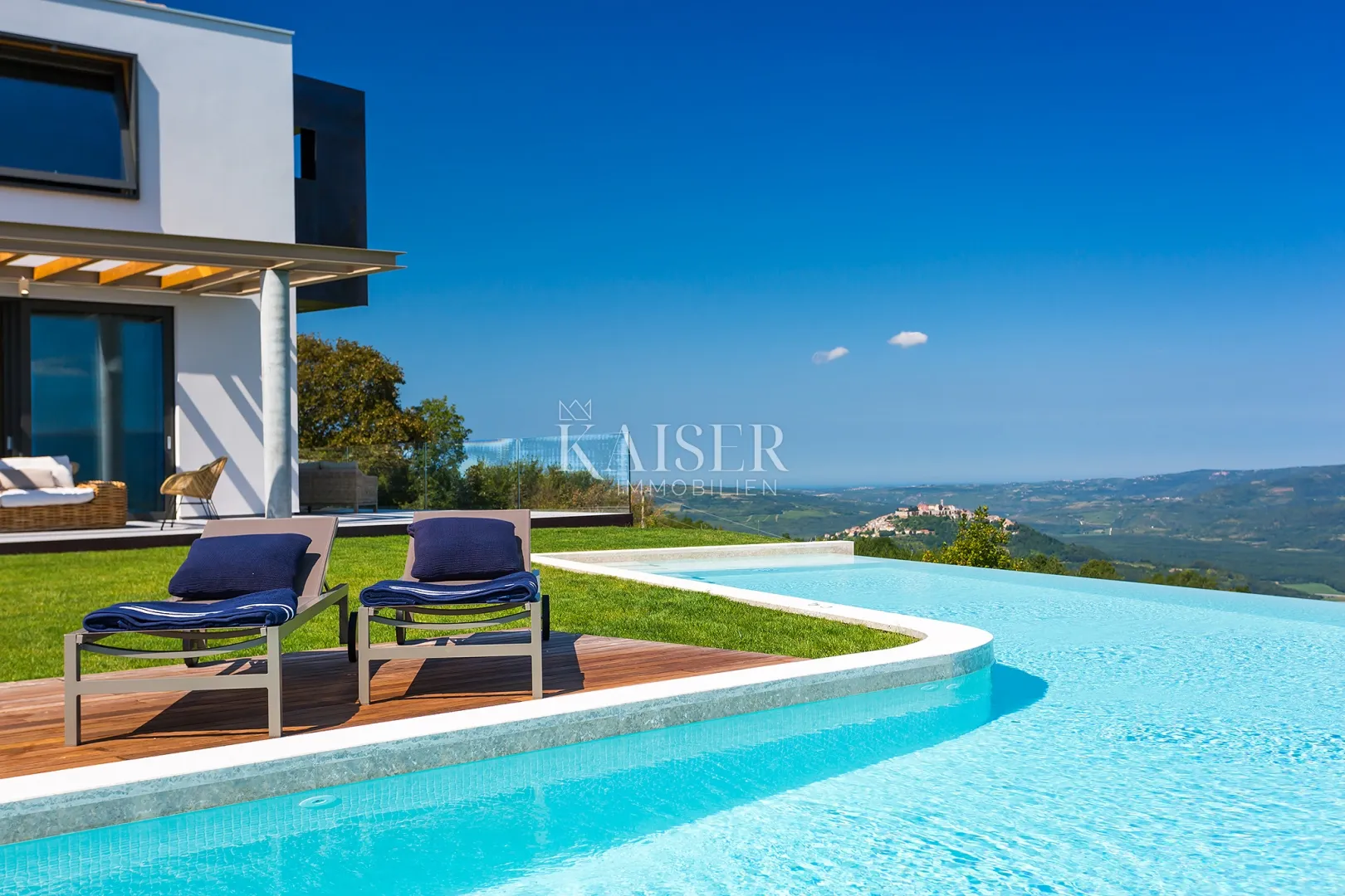 istra, motovun - ekskluzivna vila s panoramskim pogledom - slika 11