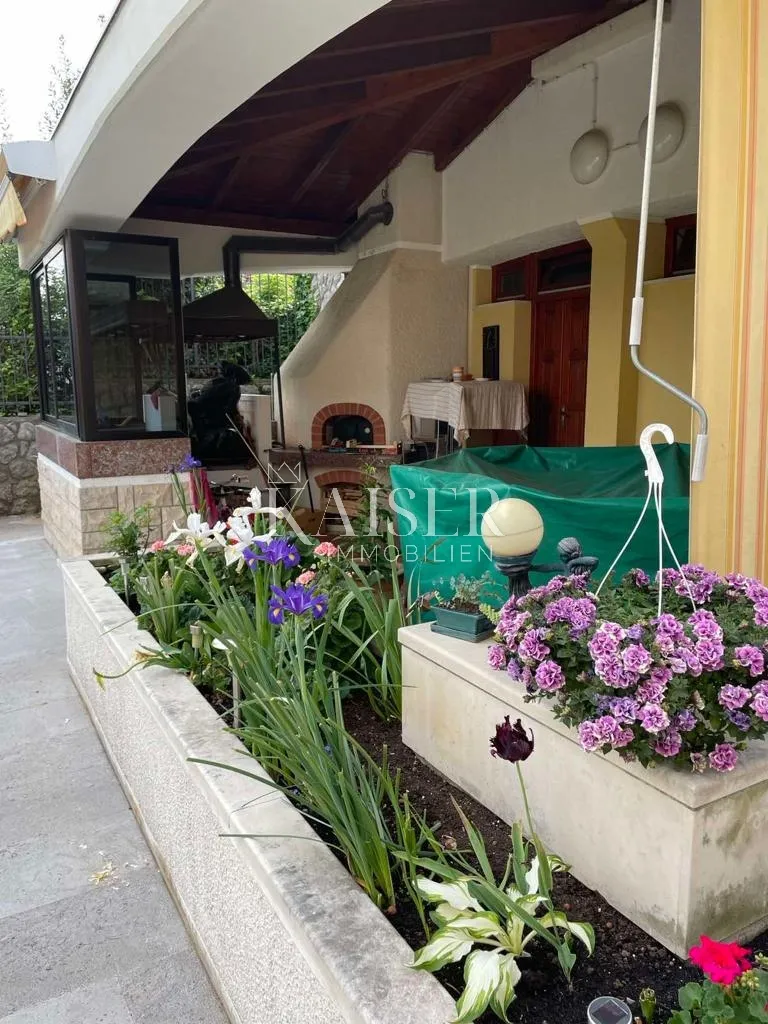 opatija, volosko – obiteljska vila s pogledom na more - slika 9