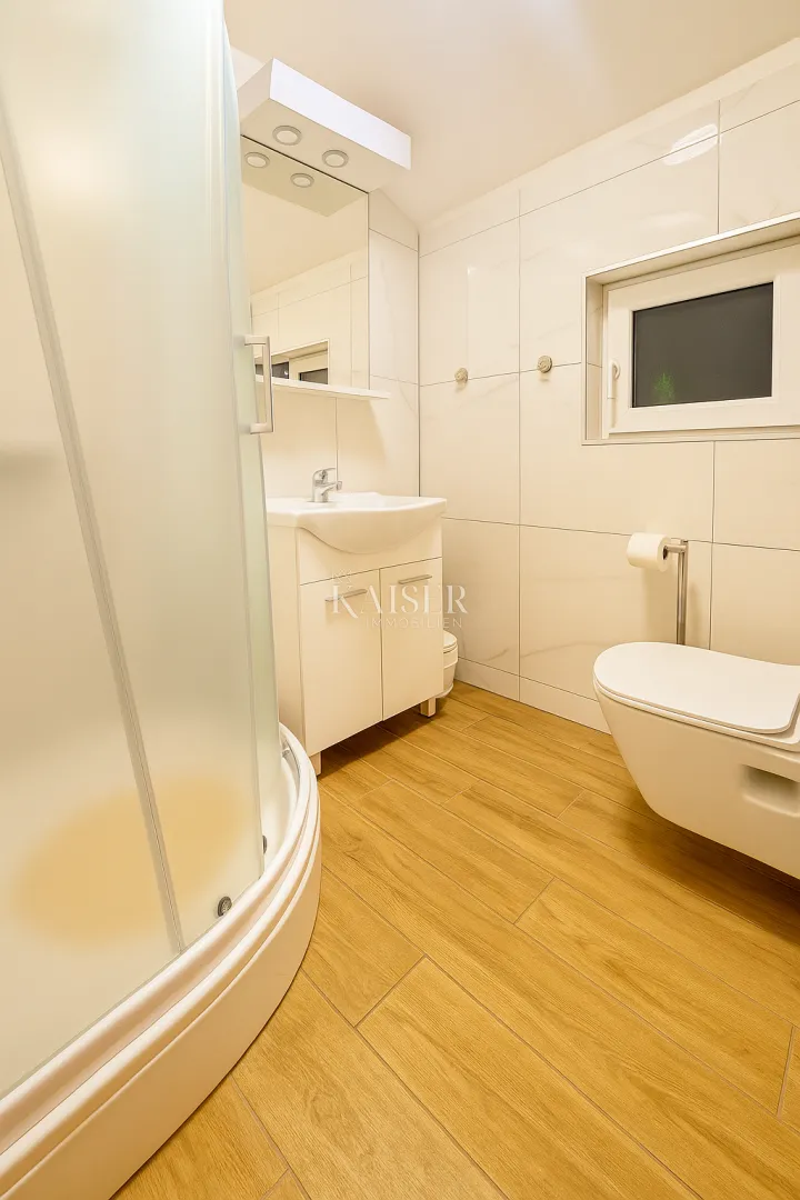 zadar – petrčane – kuća s 2 apartmana i pogledom na more - slika 11