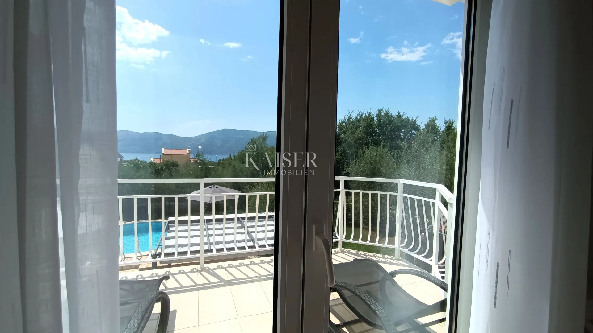 krk okolica- kuća 200m2 na mirnoj lokaciji s bazenom - slika 10