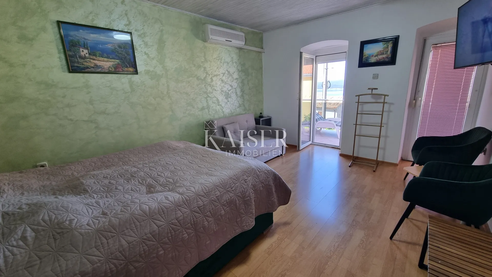 crikvenica, dramalj - kuća sa dva stana i okućnicom - slika 16