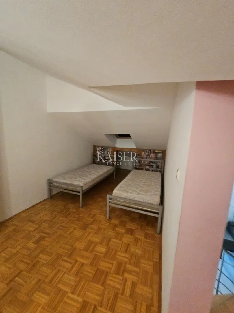istra, umag - prekrasan dvoetažni stan u centru umaga, sa pogledom na more!!! - slika 10