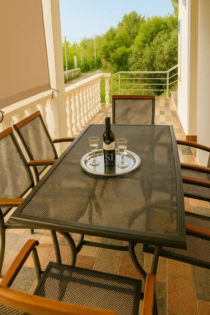 zadar – petrčane – kuća s 2 apartmana i pogledom na more - slika 3