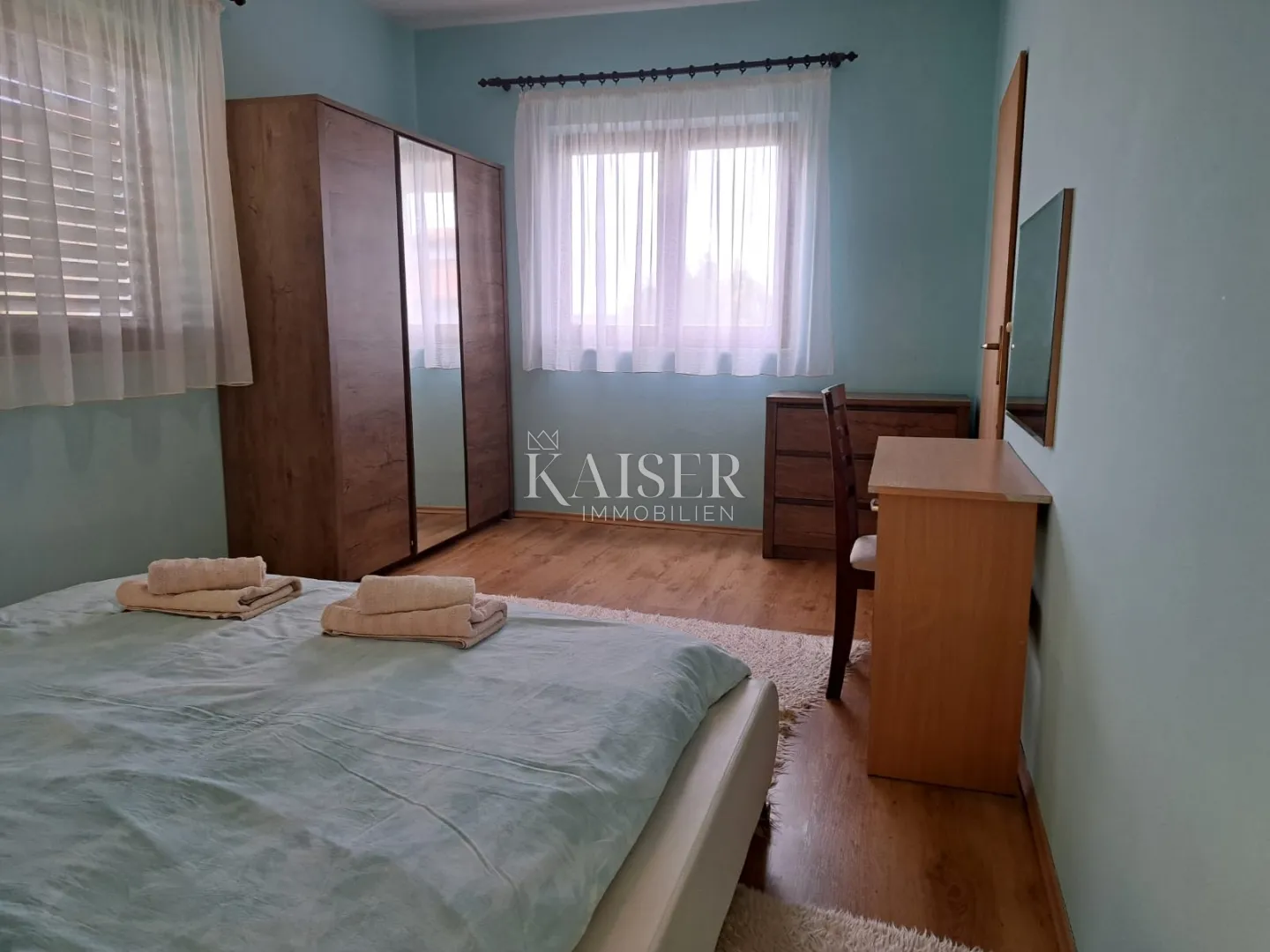 istra, medulin- apartmanska kuća 430m2 samo 200m od mora - slika 14