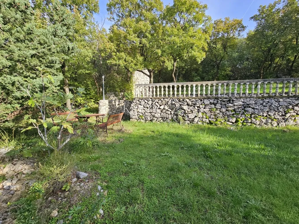 novi vinodolski, klenovica - stara vila 100 metara od mora - slika 10