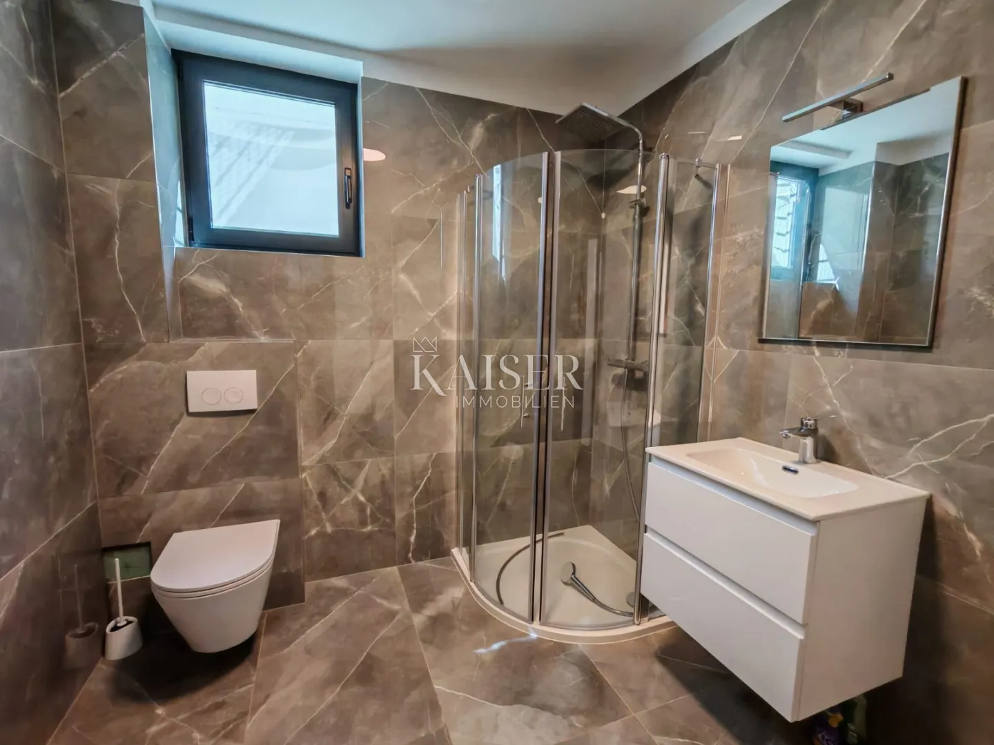 otok krk, malinska- luksuzna vila 208m2 s bazenom i pogledom na more - slika 40