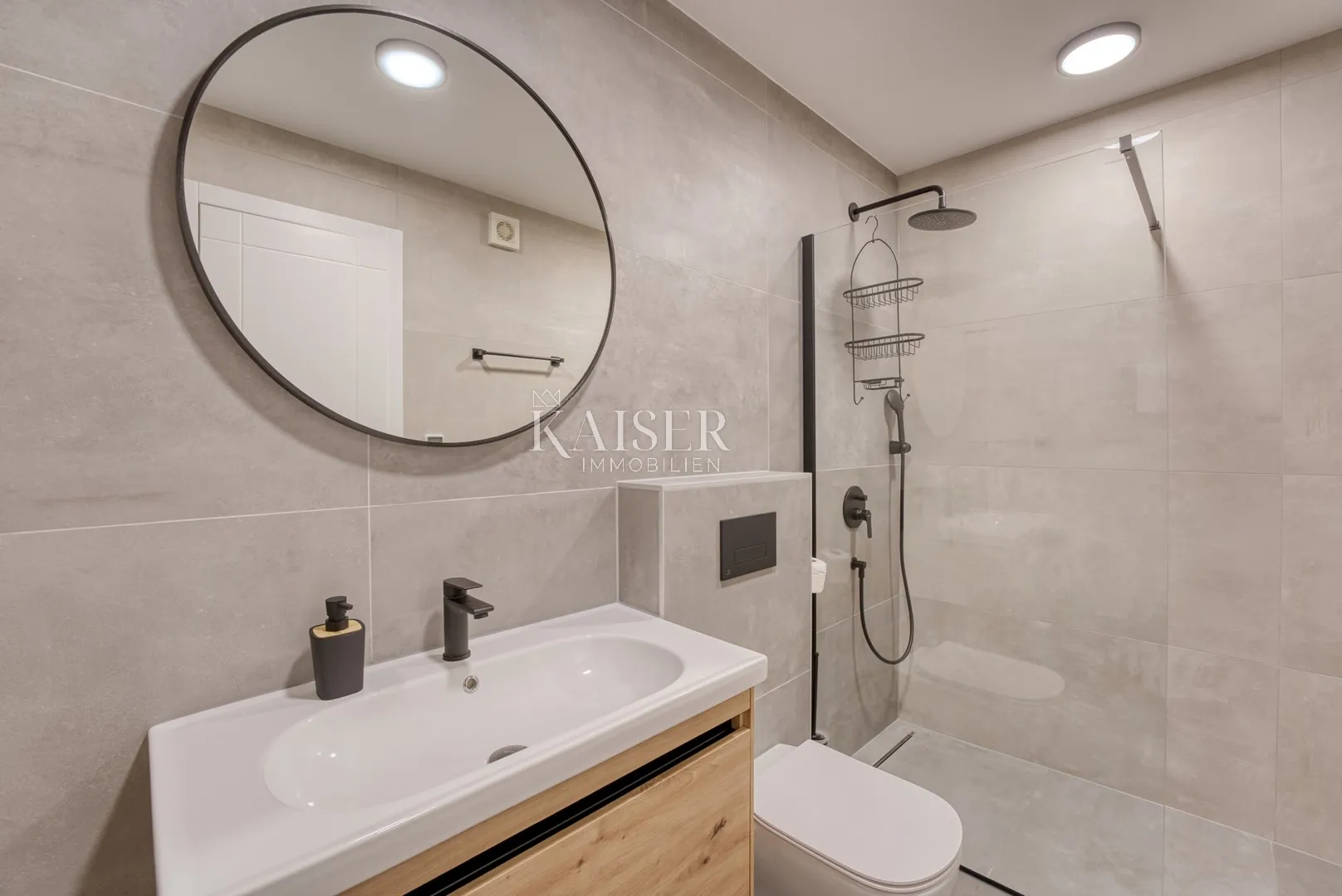 otok krk, grad krk - ekskluzivan dvoetažni apartman - slika 14