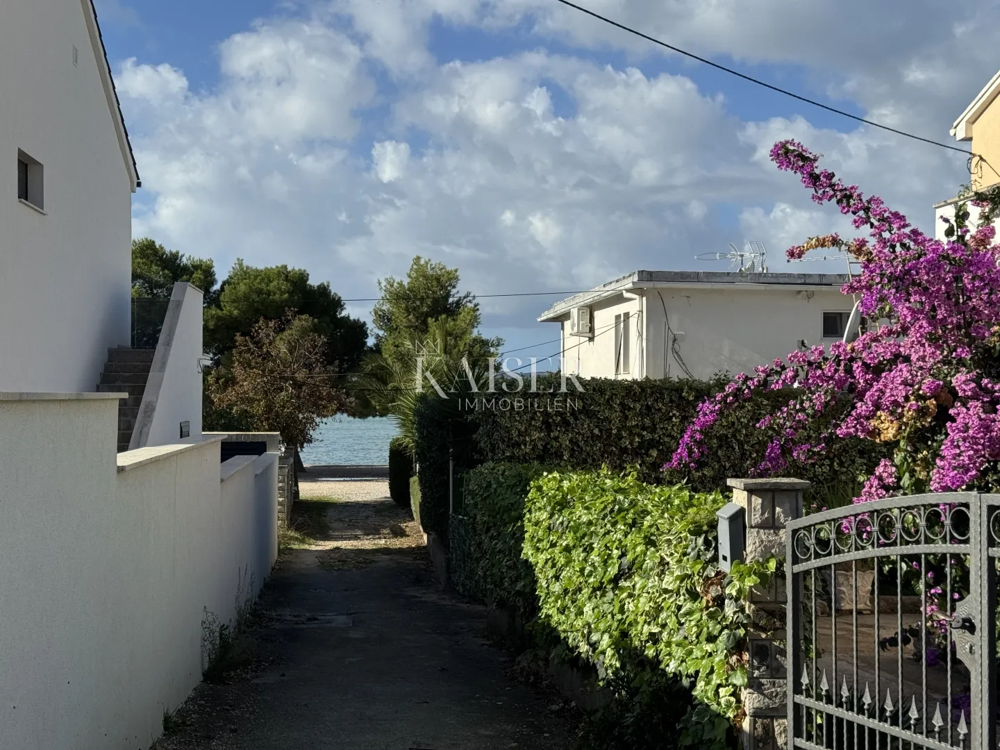 zadar, diklo - luksuzan namješten stan s2 s privatnim vrtom od 160 m²- 70 m od mora - slika 19