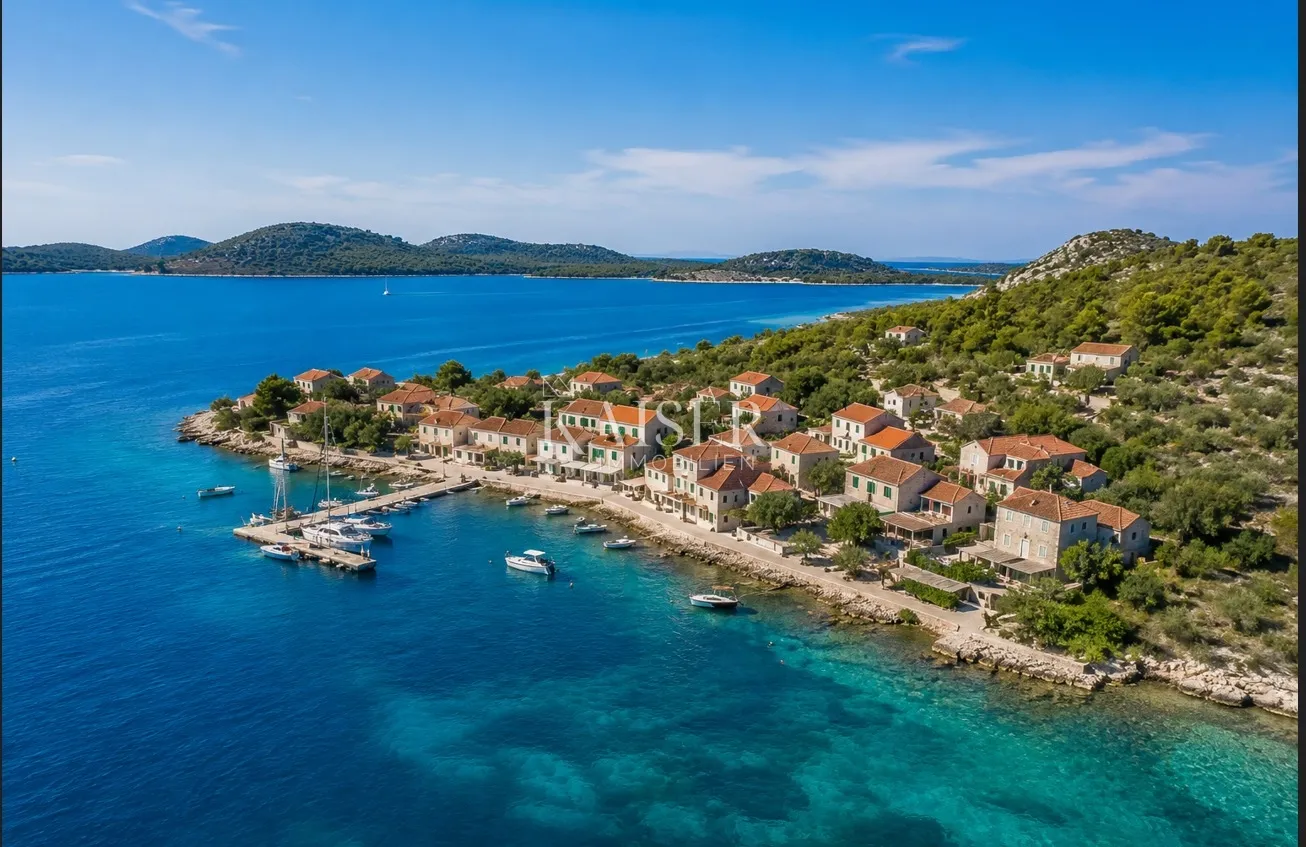 otok iž- građevinsko zemljište 800m2 , 150mod mora - slika 1