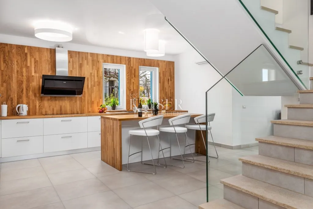 istra - poreč, ekskluzivna vila sa 6 apartmana blizu mora - slika 15